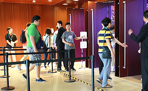 ���h�����������l���h�������o�к���